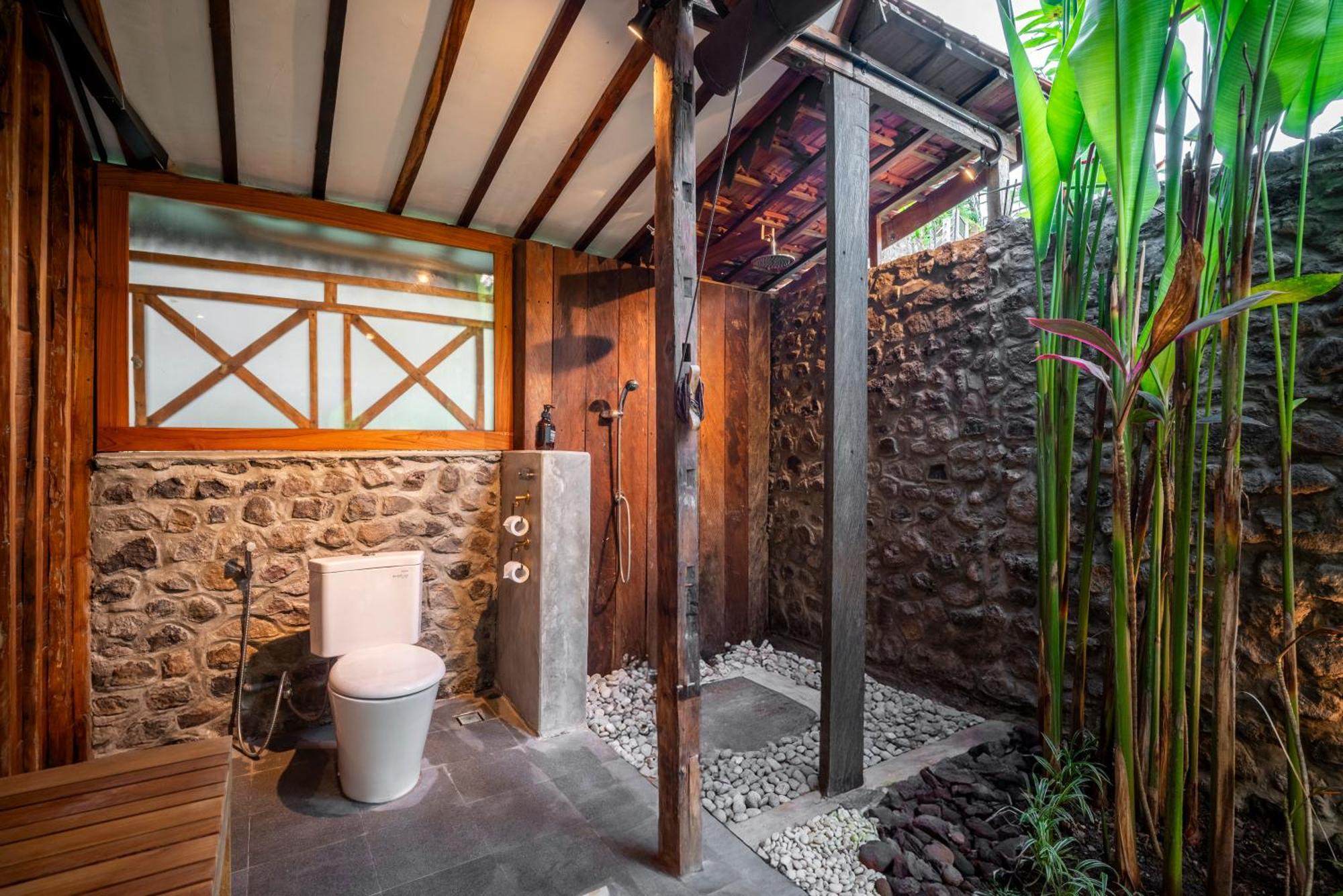 Kadewa Retreat Ubud - Adults Only ภายนอก รูปภาพ